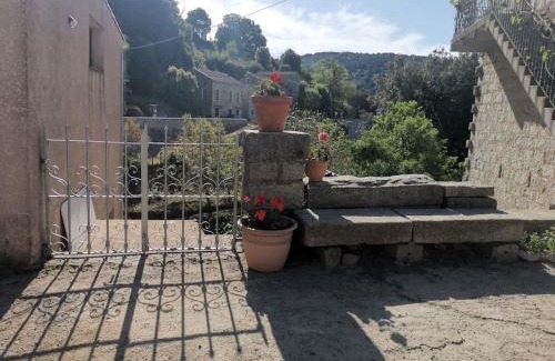 Levie Apartment | CHEZ PERLE à LEVIE, logement entier de type T4