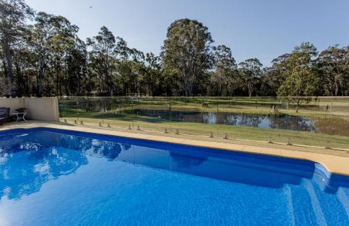 Pokolbin House | Chez Vous Villas Pokolbin