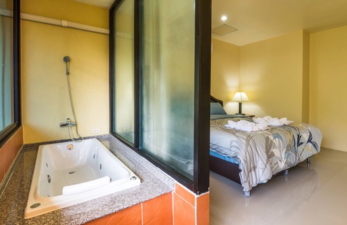 Nang Lae Hotel | Chiangrai Lake Hill Resort