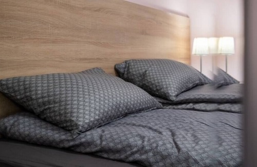 Studentski Grad Apartment | ♛Chic ➀ne BR Flat♛ Technical UniversityandHospital