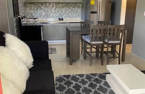 West Gate Hills Apartment | Chic 1-bedroom apartment with AC, WiFi in enchanting Montego Bay