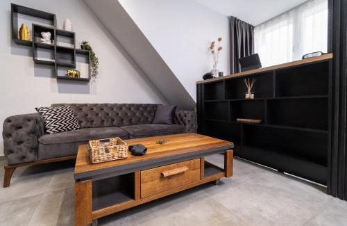 Plovdiv Center Apartment | Chic 1BR Apartment with Balcony in Plovdiv