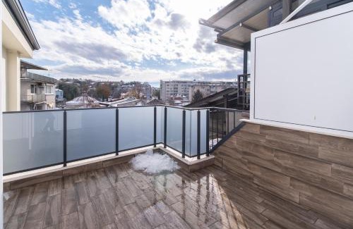 Plovdiv Center Apartment | Chic 1BR Apartment with Balcony in Plovdiv