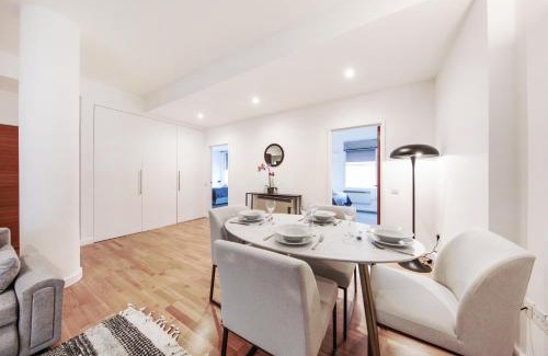 Camden Town Apartment | Chic 2 Bed Apartment near Camden Market FREE WIFI by City Stay Aparts London