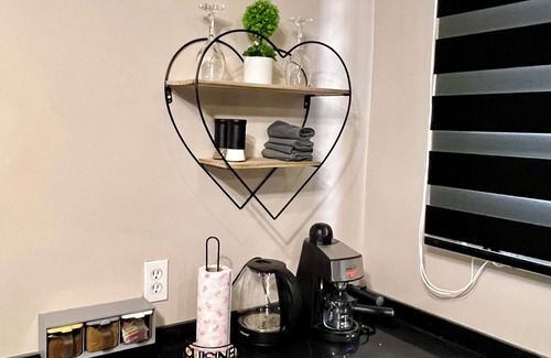 Paramaribo Apartment | Chic 2-bedroom apartment with AC, WiFi in beautiful Paramaribo