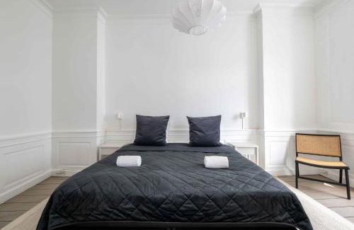 Nyhavn - Amalienborg Apartment | Chic Apartment in Vibrant Area by Copenhagen Canals