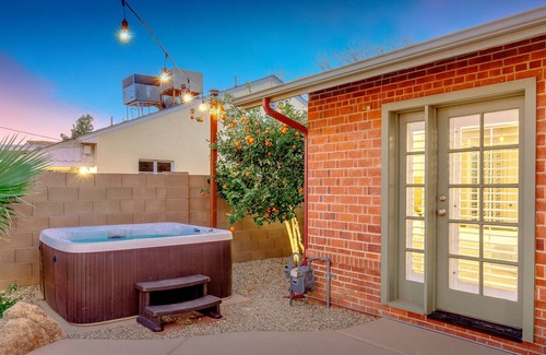 Encanto Cabin | Chic Coronado Casita with Shared Pool, Hot Tub, Grill & Firepit - Near Downtown