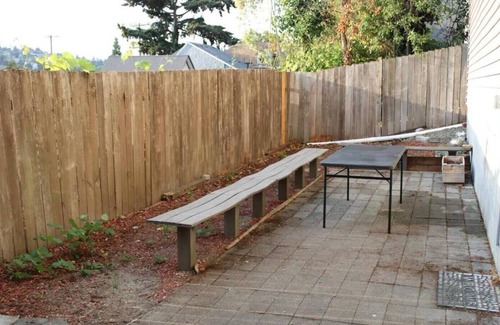 West Queen Anne House | Chic & Cozy 2BR/2BA in Queen Anne Comfortabl Stay