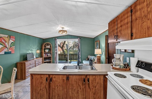 Uncertain Cabin | Chic Cypress View Cabin with Canoes! @ Caddo Shores Cabins, Uncertain, Texas