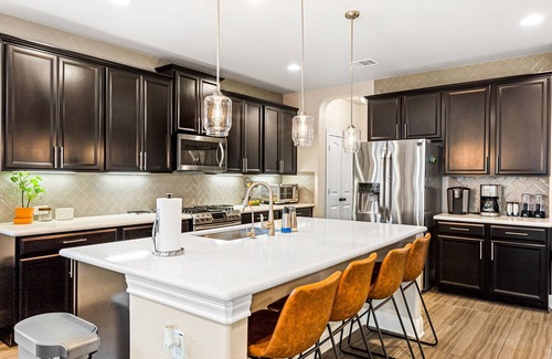 West San Antonio House | Chic Family Home with Heatable Pool - Close to SeaWorld & Lackland AFB!