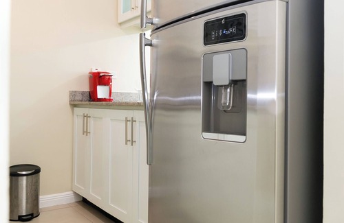 Saint Andrew Apartment | Chic Haven Studio in kingston