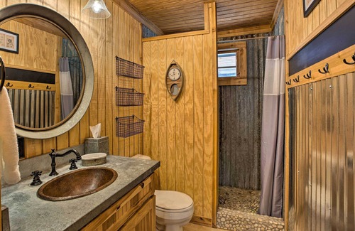 Palo Pinto County Cabin | Chic Lakefront Cabin w/ Dock & Bluff Creek Views!
