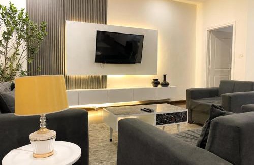 Bole Apartment | Chic Urban Apt 3 BR Downtown Addis Ababa