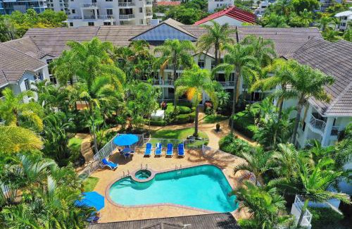 Main Beach Apartment | Chidori Court