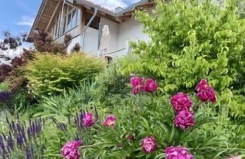 Chieming Apartment | Chiemsee Living - Großzügige, Moderne Ferienwohnung in Seenähe