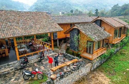 Yen Minh House | Chien's Lodge Du Gia