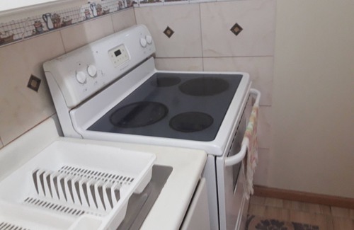 River Oaks Condo | Chill On Tha Hill' Overlooking The City Of Ocho Rios.