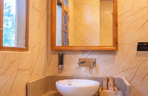 Kumarhatti Resort | Chillaru Resort