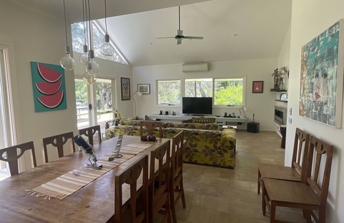 Rosebud House | “Chillington” where country meets the Coast
