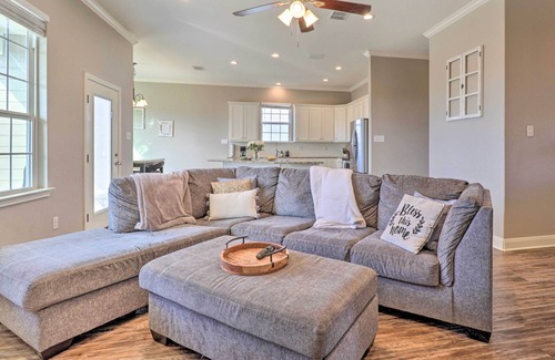 China Spring House | China Spring Home ~ 13 Mi to Downtown Waco!