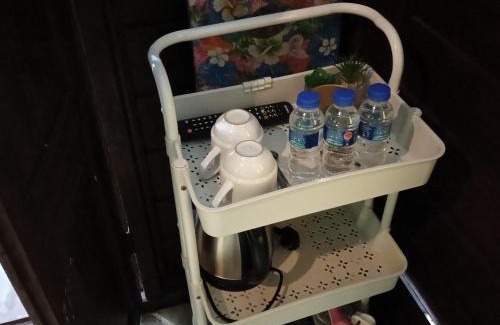 Kampung Banat Bawah Hotel | Chinta Chinta Cottage Chalet Kayu