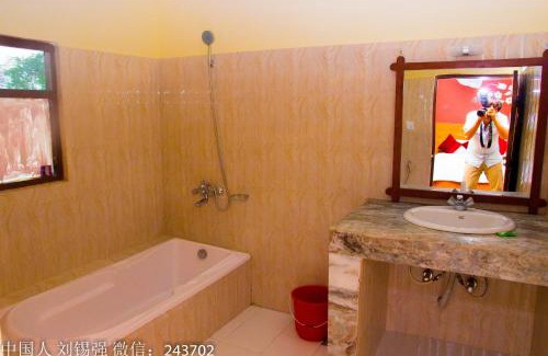 Sauraha Resort | Chitwan Forest Resort , Chitwan National Park