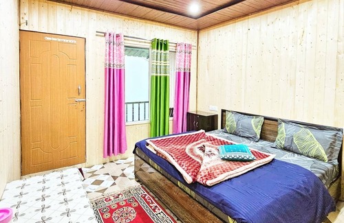 Dugalbitta Hotel | Chopta Gaurav Hotel