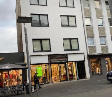 Gladbach Apartment | Chris Home - Mönchengladbach Minto