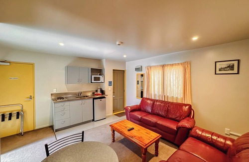 Christchurch City Centre Cabin | Christchurch City Central One Bedroom Unit