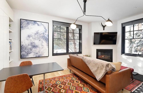 West End House | Christiana Lodge 102A Studio in Aspen with Hot Tub access