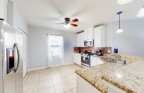 Thousand Oaks House | Cinderella's Get-A-Way