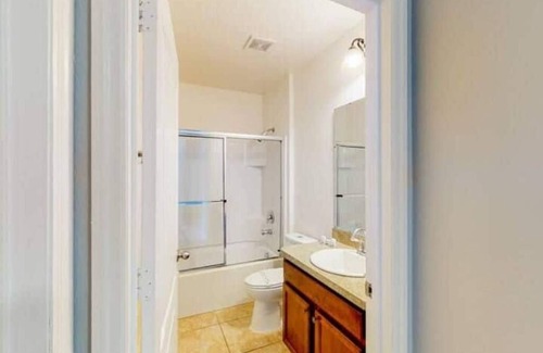 Thousand Oaks House | Cinderella's Get-A-Way