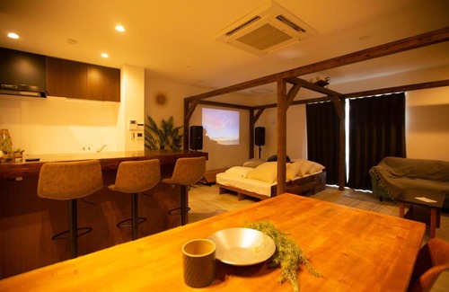 Kaneshi Villa | Cinema Villa