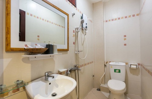 District 10 Apartment | City center, 500m to Ben Thanh market