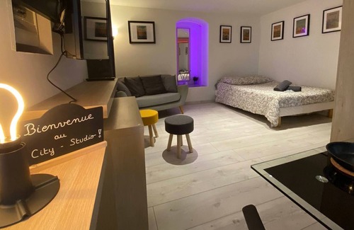 Linas Apartment | City Studio - Tour De Montlhéry