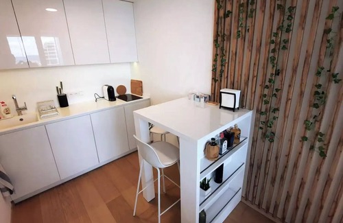 Old Town Apartment | City view from 27th floor, free parking, keyless