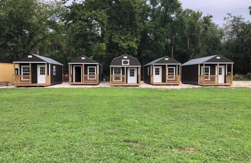 Tuscumbia Cabin | “Clabe” one of the 5 Tiny Cabins on the Osage River