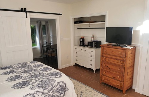 Mandeville Bed & Breakfast | Claiborne Suite in Old Mandeville