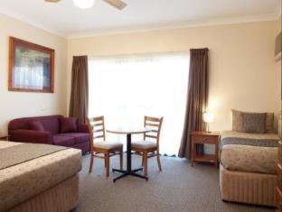 Clare Hotel | Clare Country Club