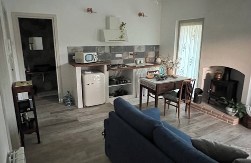 Serrastretta Apartment | Clare's Garden Shelter for Weary Souls