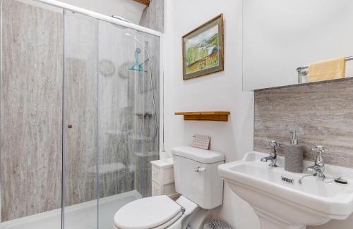 Cauldon House | Clarence Cottage - Uk47494