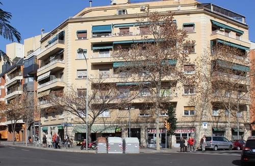 Navas Apartment | CLASSBEDROOM BARCELONA SAGRERA APARTMENT