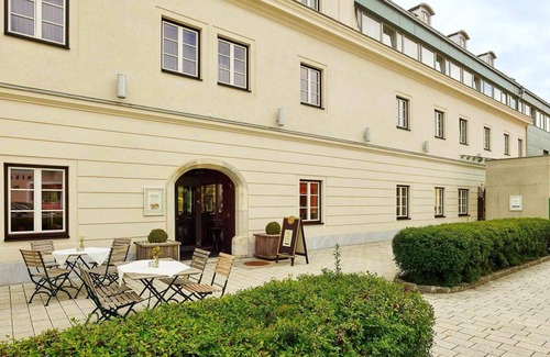 Sankt Lambrecht House | Classic double room without balcony - barrier-free - Hotel Auszeit St.Lambrecht