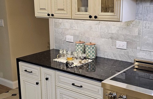 Des Plaines House | Classic Outside, Luxurious Inside – A True Surprise