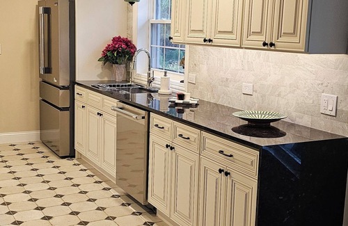 Des Plaines House | Classic Outside, Luxurious Inside – A True Surprise