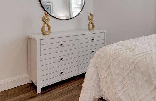 Hancock Apartment | ClassicUnit @ The City of Legends/Downtown Atx
