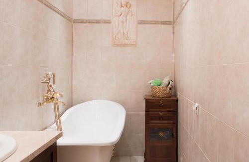 Kurzeme District Apartment | Classy apartment in good neighbourhood