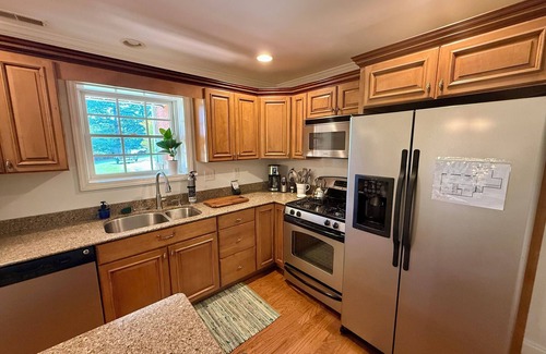 Christiansburg Apartment | Clean, Recently Renovated Basement Studio Apartment