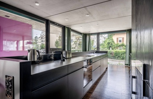 Alt-Wiedikon Apartment | Clean Wiedikon 2BR w/Storage & W/D, close to Market, by Blueground