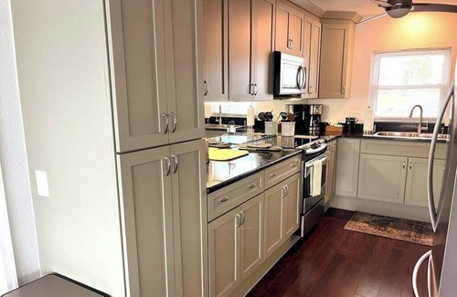 Bay Esplanade Apartment | Clearwater Beach Retreats at Bayside View 4